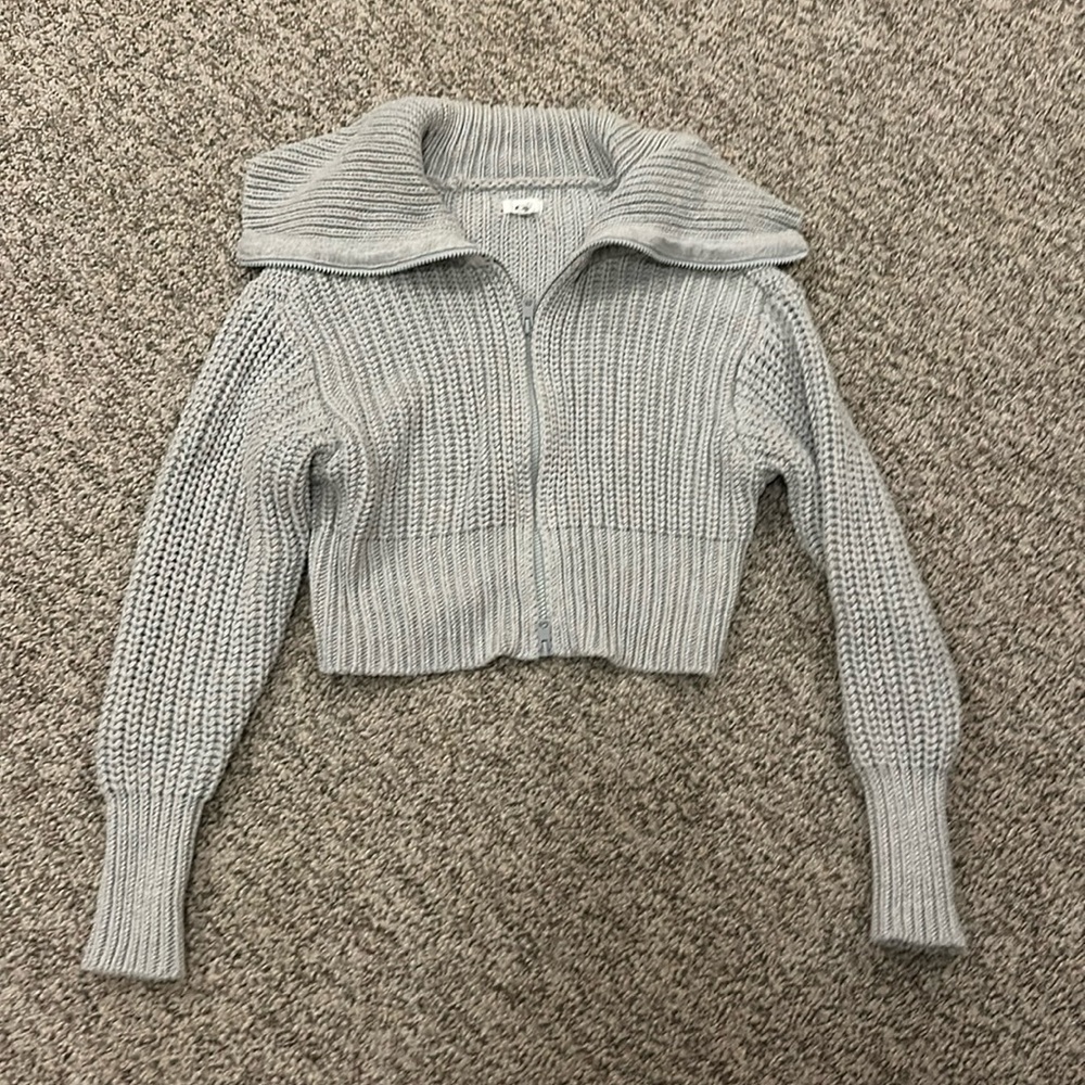 Aerie Crop Gray Sweater